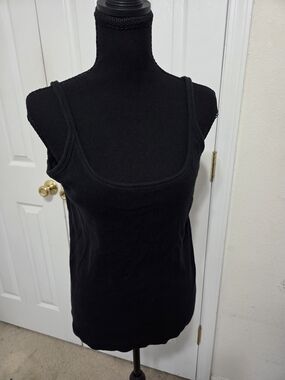Scoop Neck Black Ribbed Tank Top - Everyday Essential